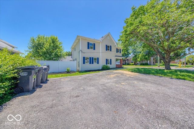 1 S Meridian Street, Greenwood, IN 46143