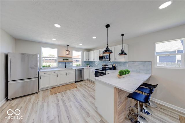 1 S Meridian Street, Greenwood, IN 46143