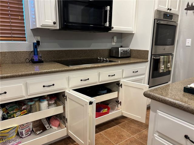 4851 Marywood Court, Pahrump, NV 89061