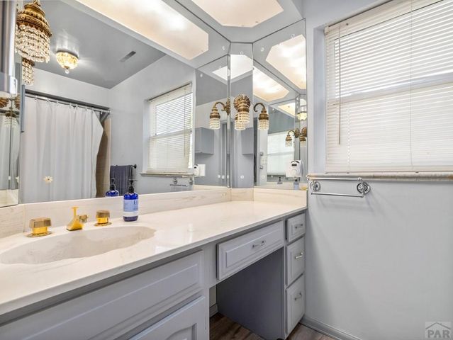 916 Belleview Ave, La Junta, CO 81050