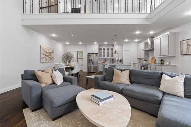 411 Wimberly Street, Fort Worth, TX 76107