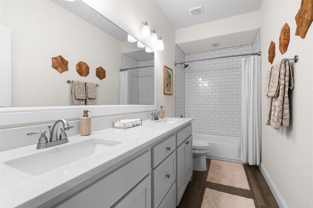 411 Wimberly Street, Fort Worth, TX 76107