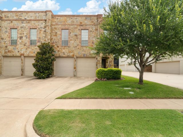 411 Wimberly Street, Fort Worth, TX 76107