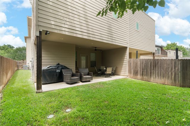 411 Wimberly Street, Fort Worth, TX 76107