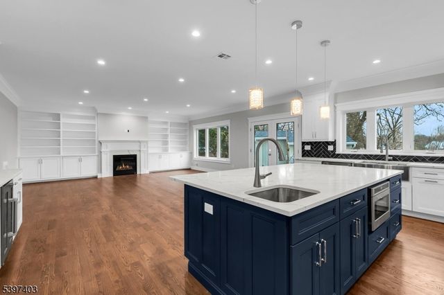 10 Nancy Ln, Bernards Twp., NJ 07920