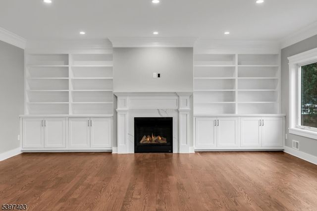 10 Nancy Ln, Bernards Twp., NJ 07920