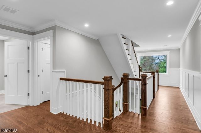 10 Nancy Ln, Bernards Twp., NJ 07920