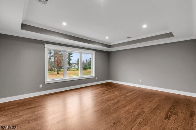 10 Nancy Ln, Bernards Twp., NJ 07920