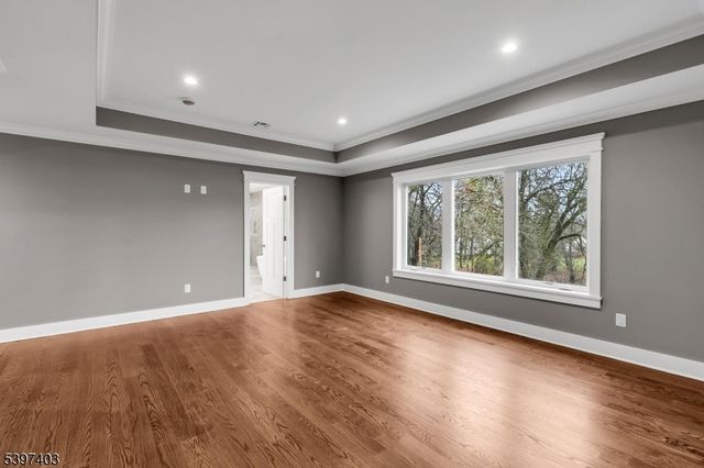 10 Nancy Ln, Bernards Twp., NJ 07920