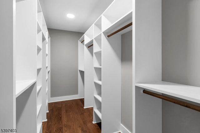 10 Nancy Ln, Bernards Twp., NJ 07920