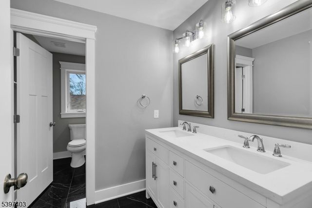 10 Nancy Ln, Bernards Twp., NJ 07920