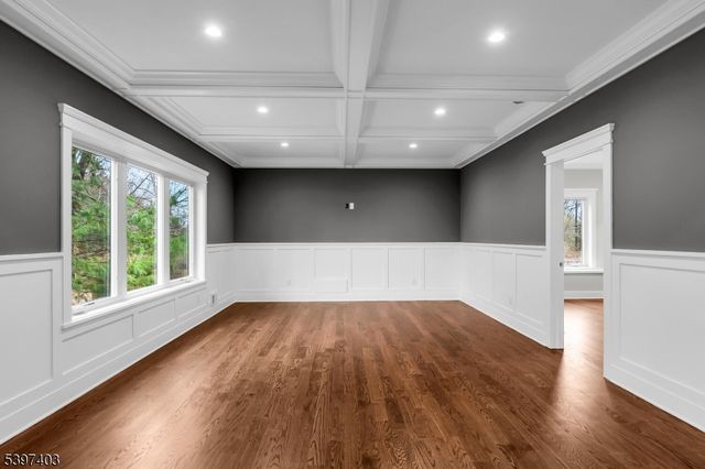 10 Nancy Ln, Bernards Twp., NJ 07920