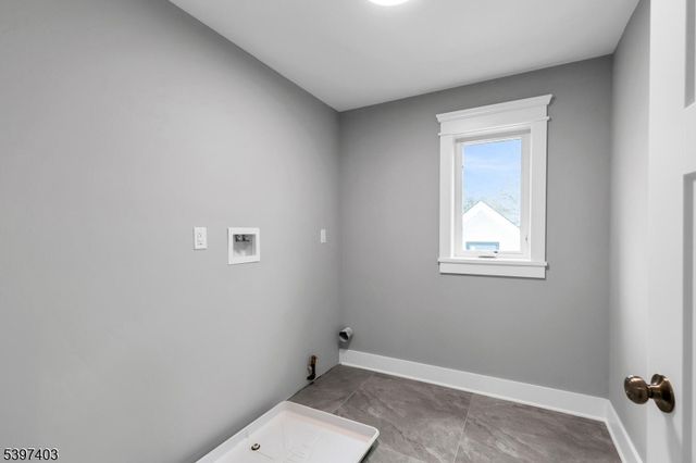 10 Nancy Ln, Bernards Twp., NJ 07920