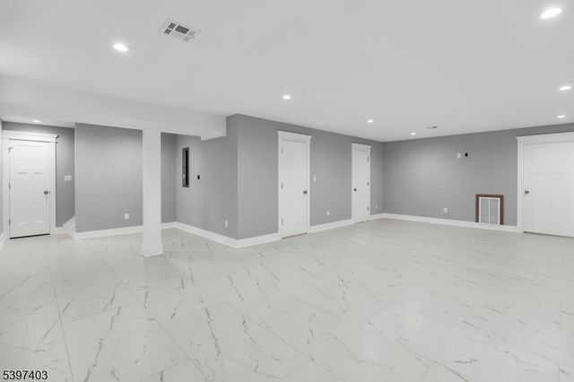 10 Nancy Ln, Bernards Twp., NJ 07920