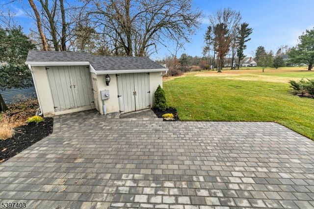 10 Nancy Ln, Bernards Twp., NJ 07920