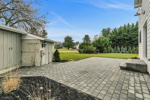 10 Nancy Ln, Bernards Twp., NJ 07920