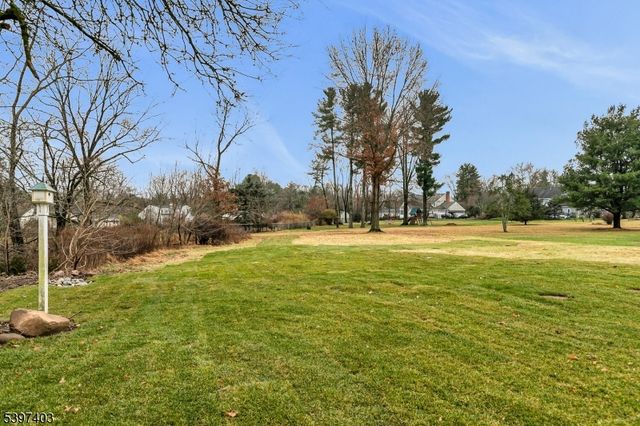 10 Nancy Ln, Bernards Twp., NJ 07920