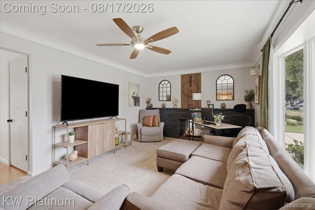 99 High Street, Mt. Clemens, MI 48043