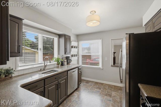 99 High Street, Mt. Clemens, MI 48043