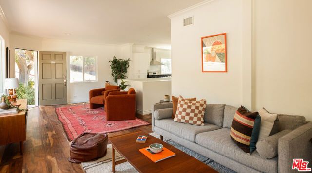 1202 Kipling Avenue, Los Angeles, CA 90041
