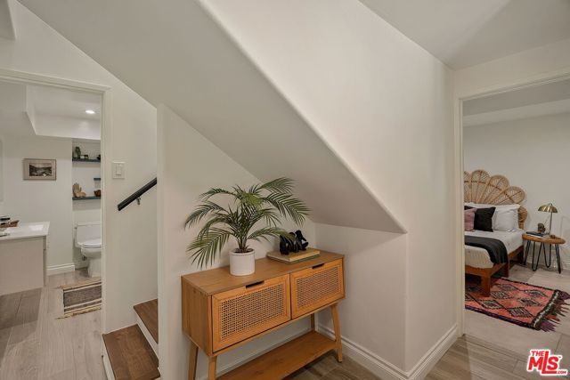 1202 Kipling Avenue, Los Angeles, CA 90041