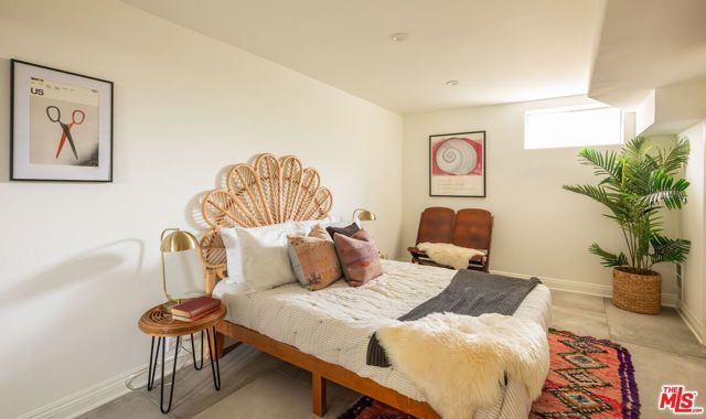 1202 Kipling Avenue, Los Angeles, CA 90041