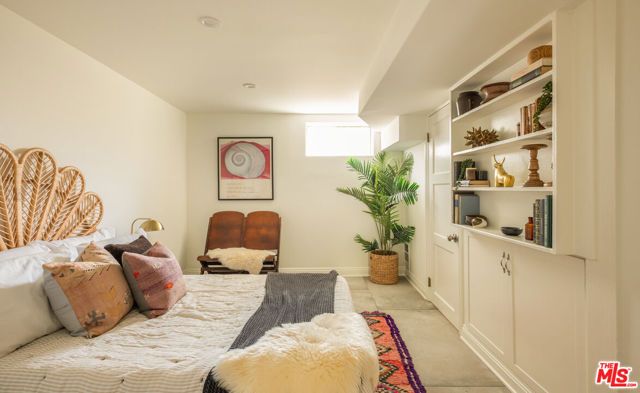 1202 Kipling Avenue, Los Angeles, CA 90041