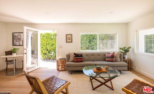 1202 Kipling Avenue, Los Angeles, CA 90041