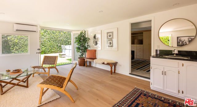 1202 Kipling Avenue, Los Angeles, CA 90041
