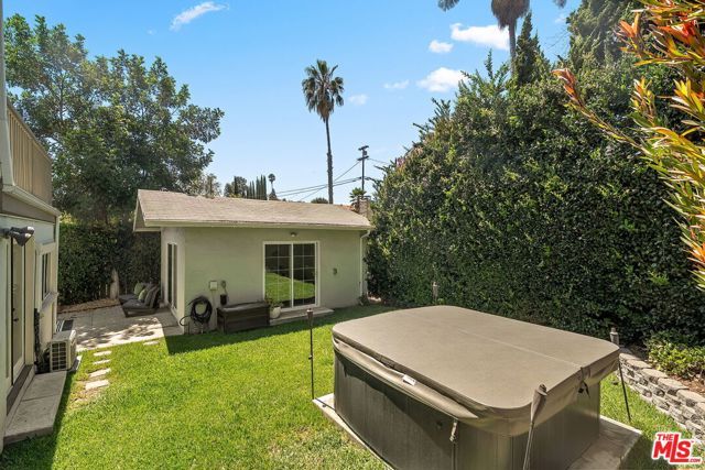 1202 Kipling Avenue, Los Angeles, CA 90041
