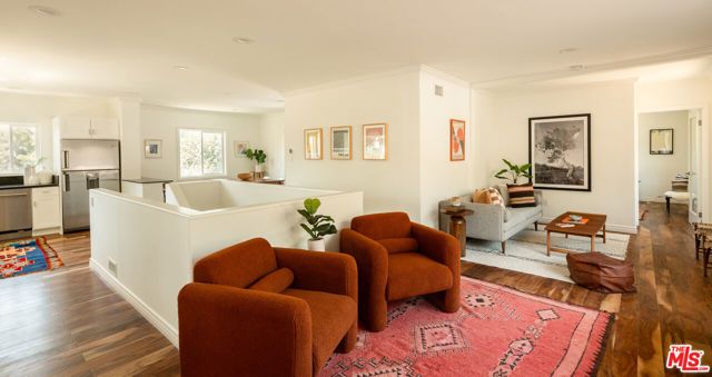 1202 Kipling Avenue, Los Angeles, CA 90041