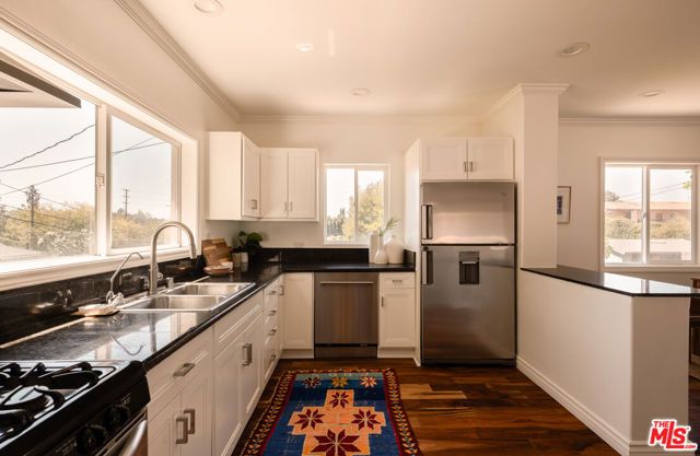 1202 Kipling Avenue, Los Angeles, CA 90041
