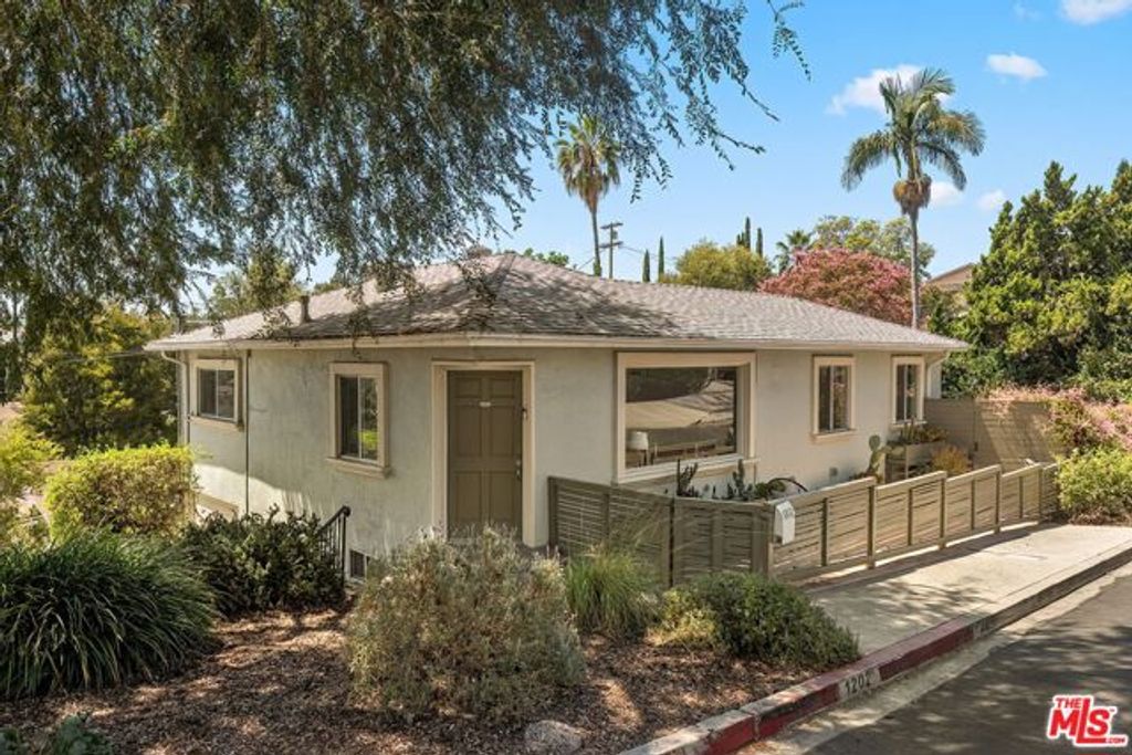 1202 Kipling Avenue, Los Angeles, CA 90041
