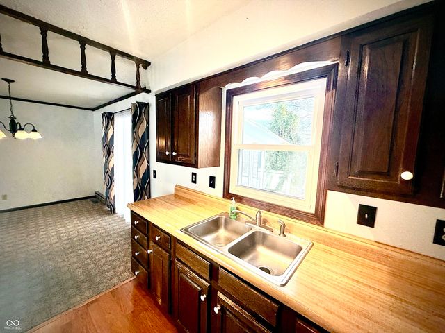 605 Somerset Drive, Lebanon, IN 46052