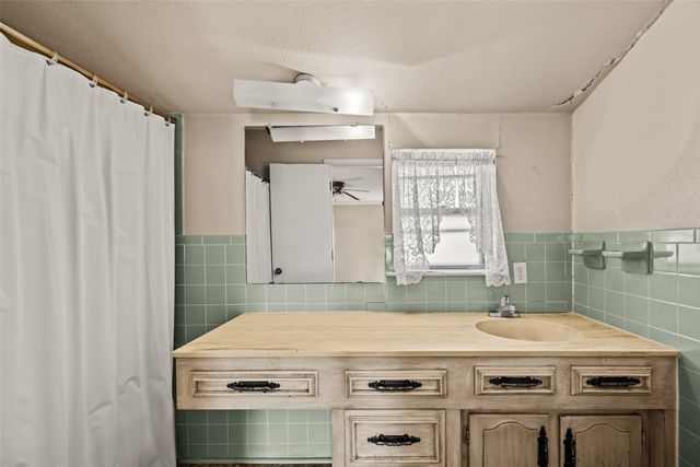 3998 County Road 2706, Caddo Mills, TX 75135