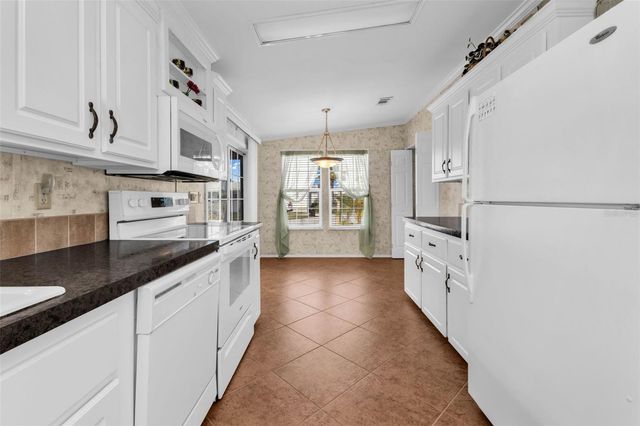 634 LEISURE, Venice, FL 34285