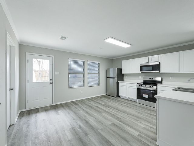 2508 Pecan Drive, Little Elm, TX 75068