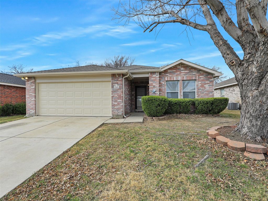 2508 Pecan Drive, Little Elm, TX 75068