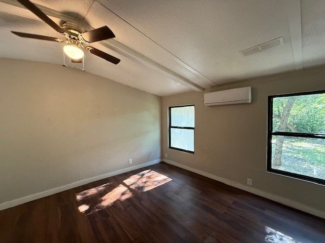 210 Ash Creek Court, Springtown, TX 76082