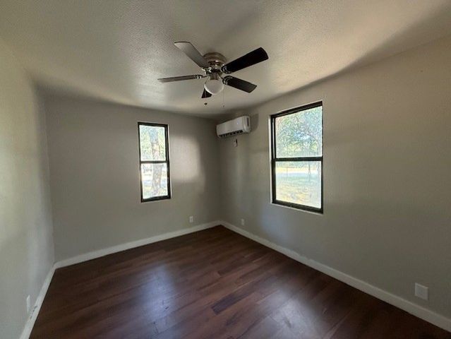 210 Ash Creek Court, Springtown, TX 76082