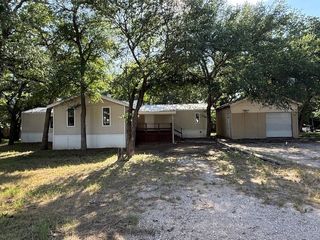 210 Ash Creek Court, Springtown, TX 76082