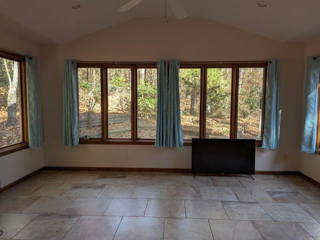 5 La Paca Lane, Hot Springs Village, AR 71909