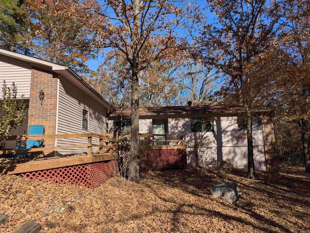 5 La Paca Lane, Hot Springs Village, AR 71909