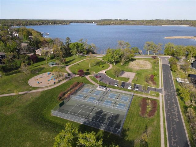 4167 Hallgren Lane, Excelsior, MN 55331