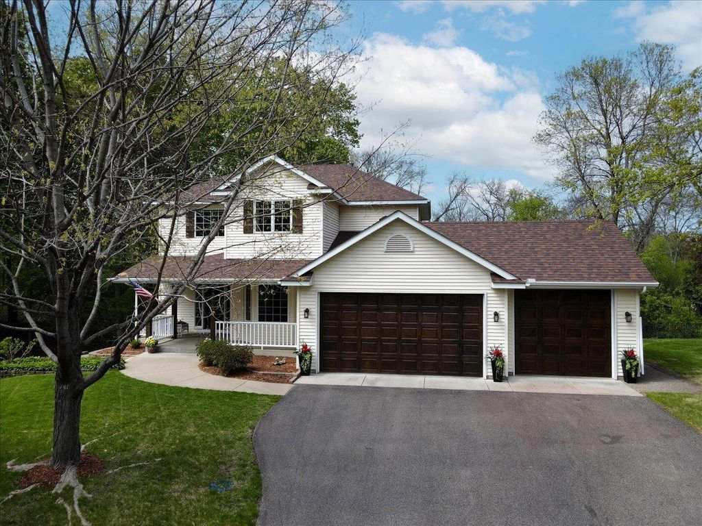 4167 Hallgren Lane, Excelsior, MN 55331