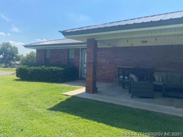238 N Monroe Avenue, Alderson, OK 74501