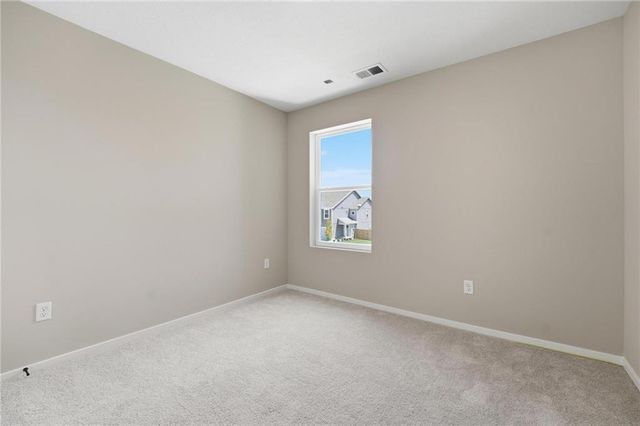 1410 S 4th Street E, Louisburg, KS 66053