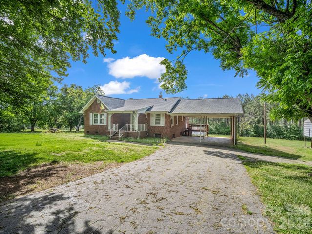 271 Old Ballpark Road, Forest City, NC 28043