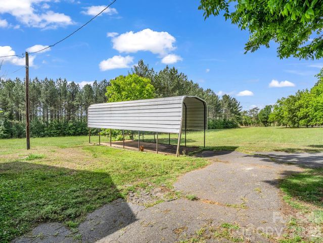 271 Old Ballpark Road, Forest City, NC 28043
