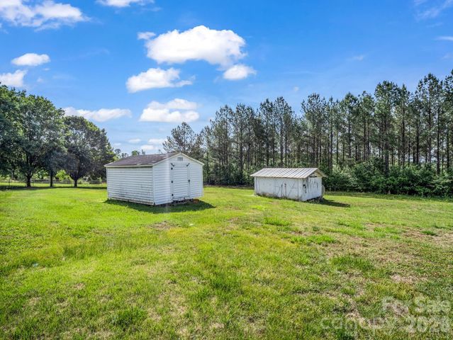 271 Old Ballpark Road, Forest City, NC 28043